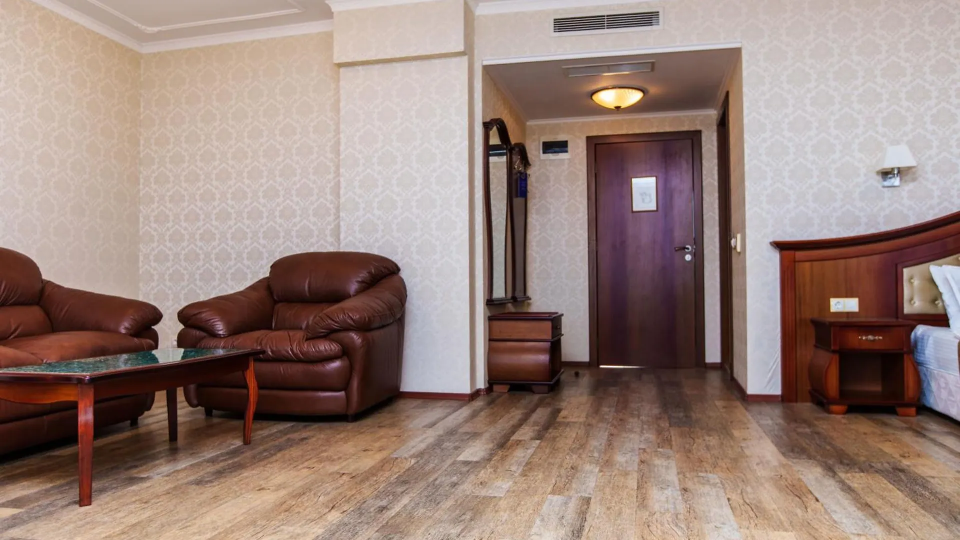 Aqua View Spa Boutique Hotel Golden Sands