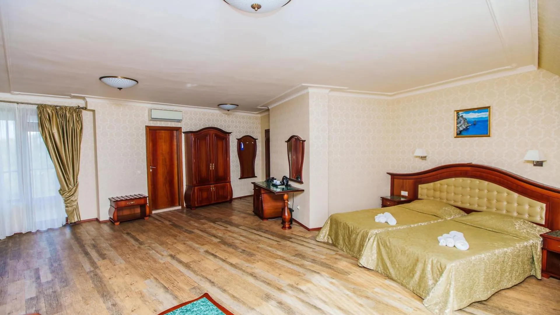 Aqua View Spa Boutique Hotel Golden Sands 4*,