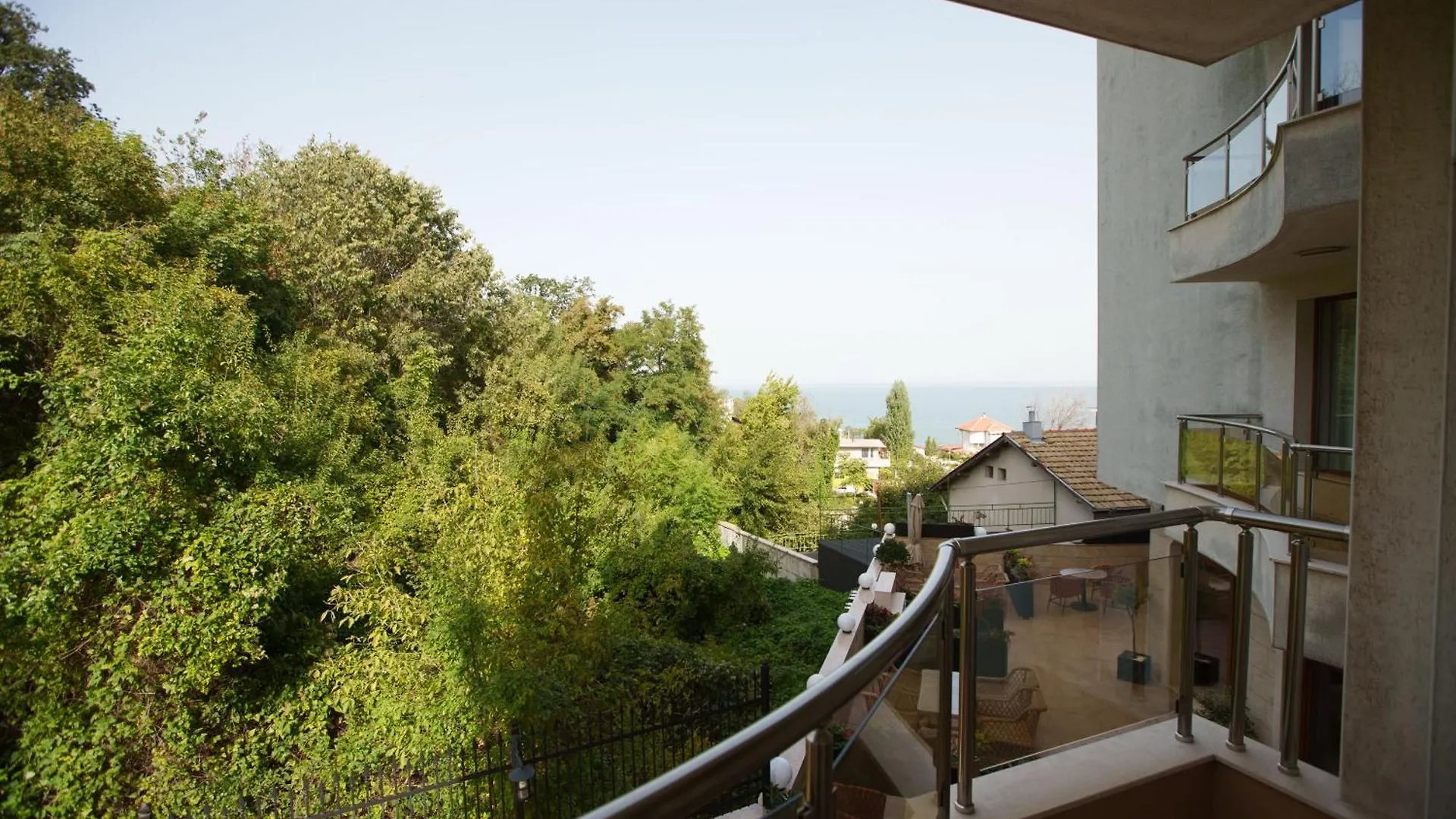 Aqua View Spa Boutique Hotel Goldstrand 4*,